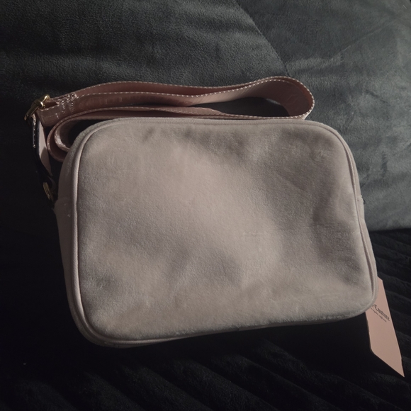 Juicy Couture Light Pink Crossbody Bag with Rhinestone Logo - Picture 3 of 4